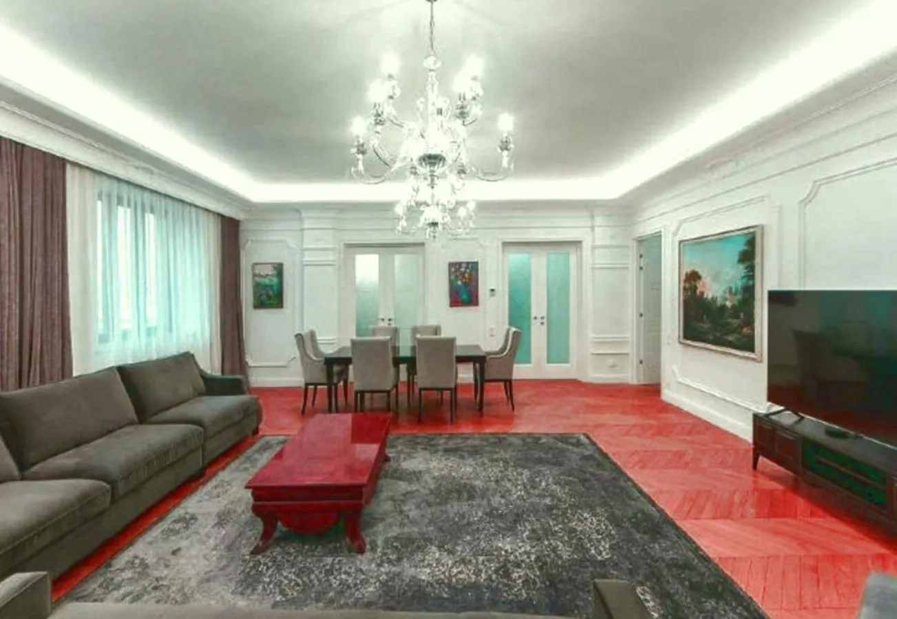 Apartment 4 Bedrooms Milano Indro Montanelli Gardens